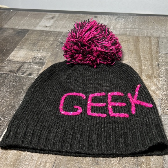 Made of Me Chic Geek Stocking Cap Black and Pink - Picture 2 of 5